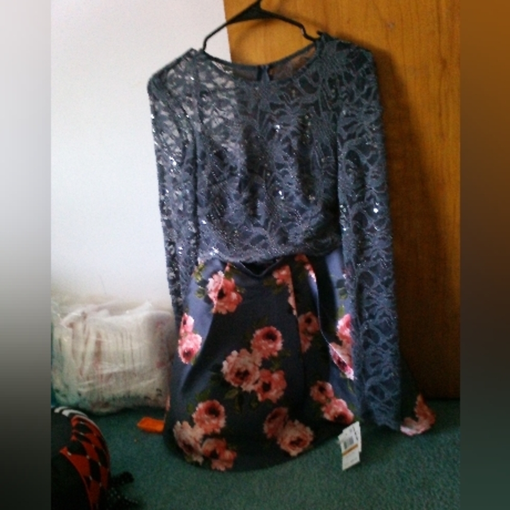 B. Darlin  2 peace outfit